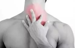 Почему боль в желудке и отдает в горло