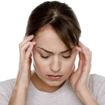 почему болит голова после бани и бассейна