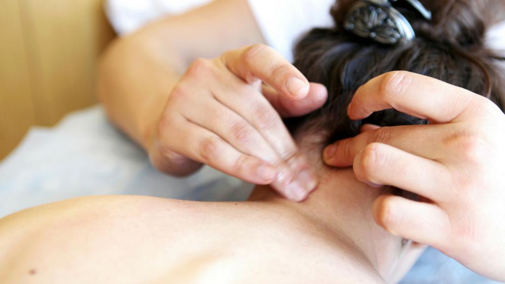 Болит затылочная часть головы что пить